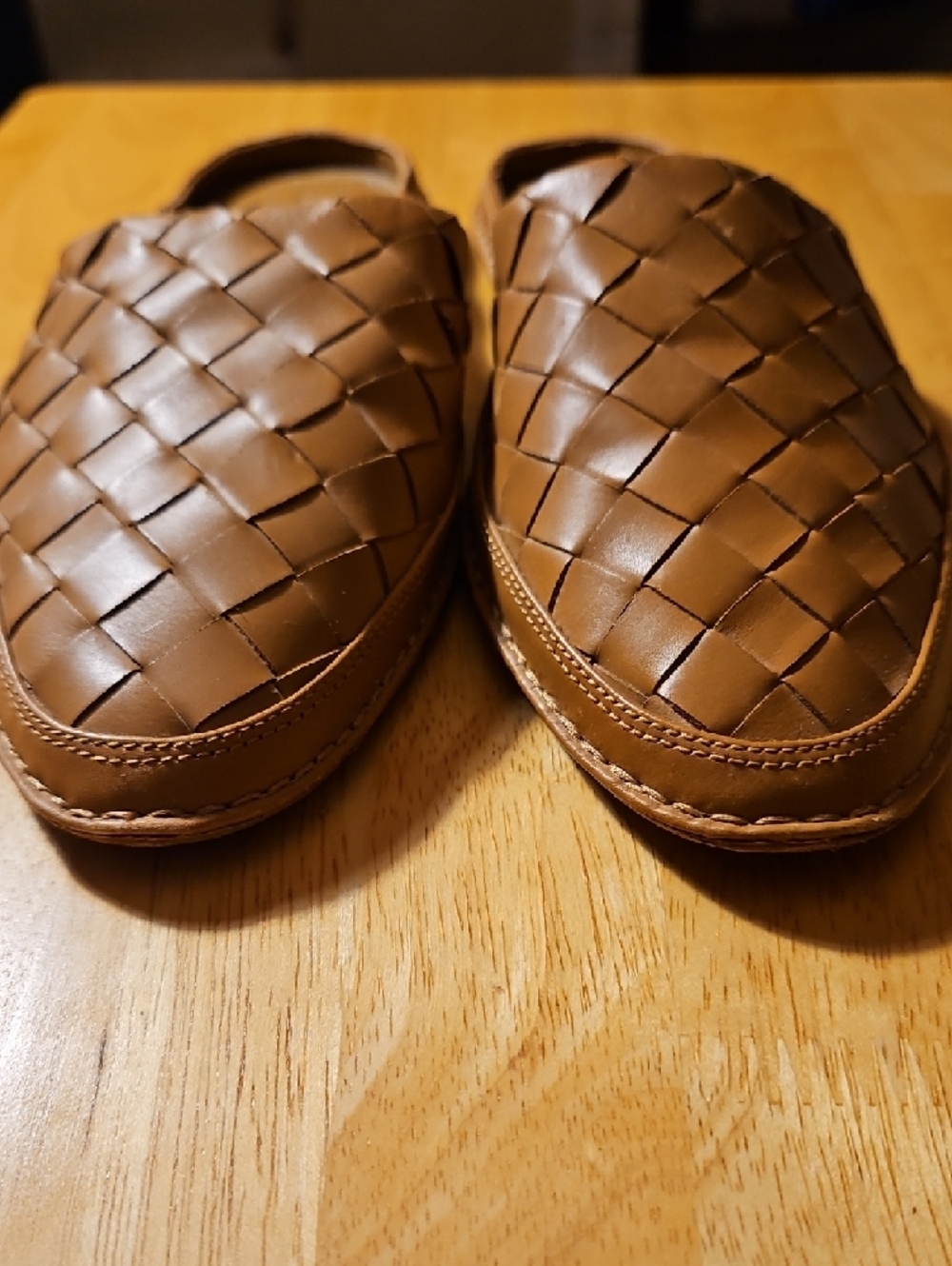 Vince Woven All Leather Slip-On Mules in Cognac - Picture 2 of 9